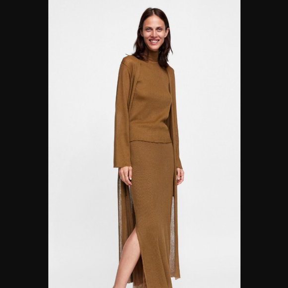 Zara Knit Set Top and Skirt in Matt Gold - Picture 4 of 16